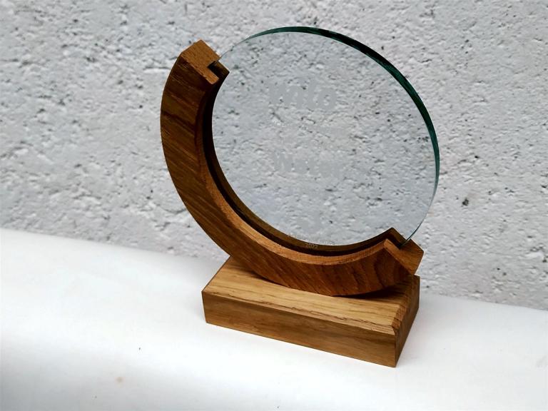 Holz-Glas Award Eiche mit Sockel