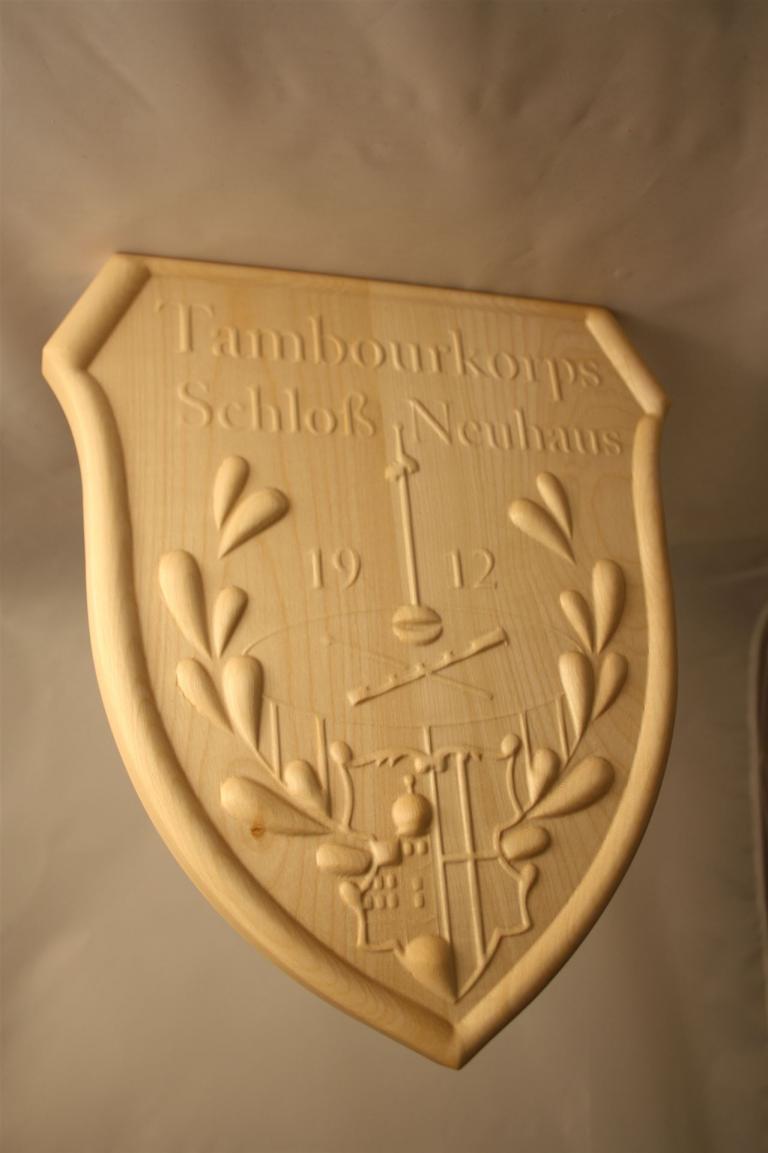 Wappenschild aus Ahorn